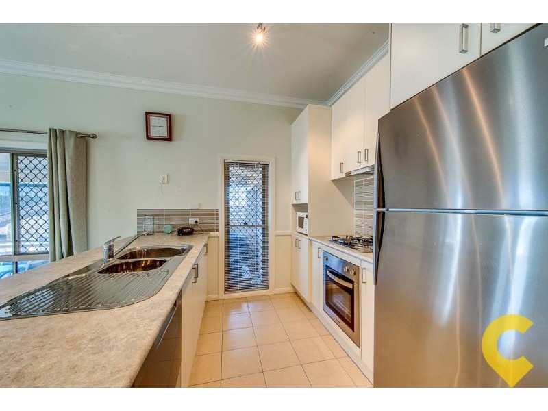 4 Greentrees Terrace, Springfield Lakes QLD 4300