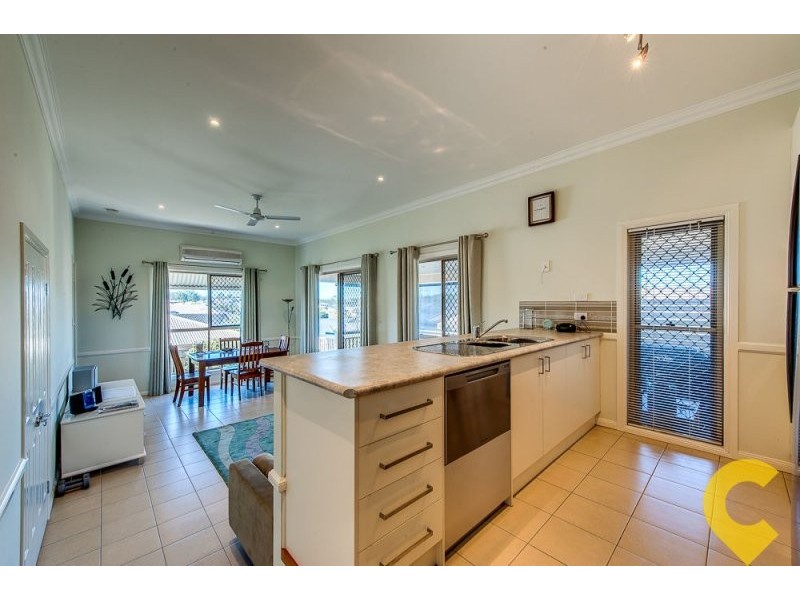 4 Greentrees Terrace, Springfield Lakes QLD 4300