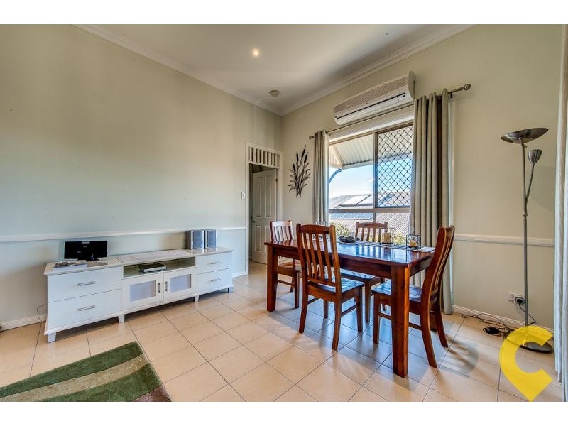 4 Greentrees Terrace, Springfield Lakes QLD 4300