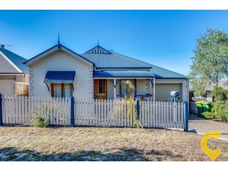 4 Greentrees Terrace, Springfield Lakes QLD 4300