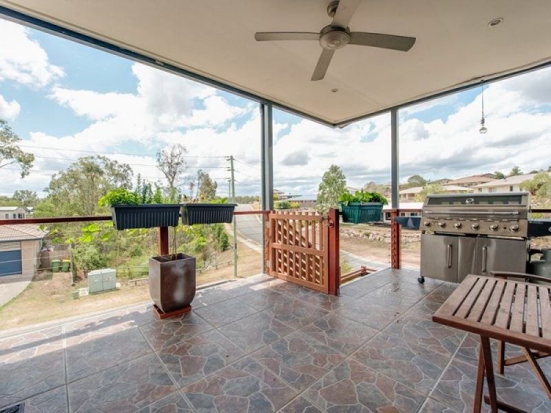 2 Griffin Crescent, Collingwood Park QLD 4301