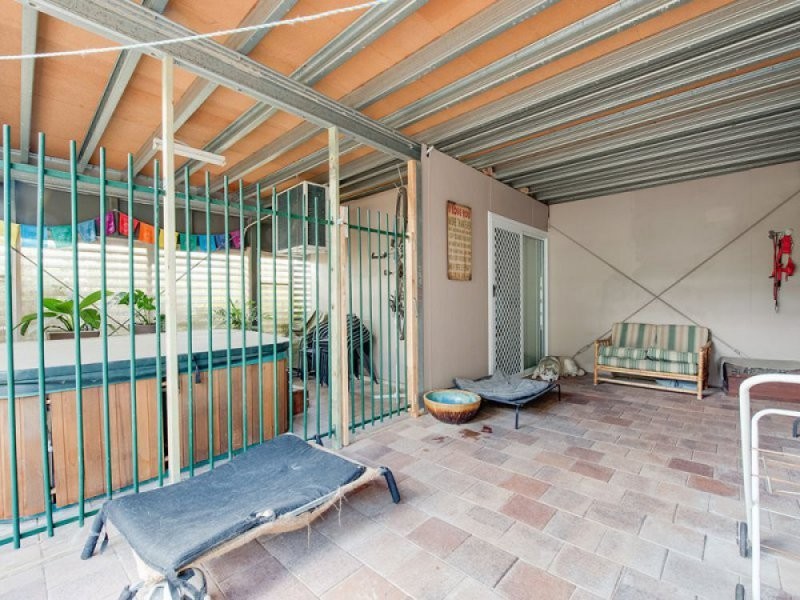 2 Griffin Crescent, Collingwood Park QLD 4301