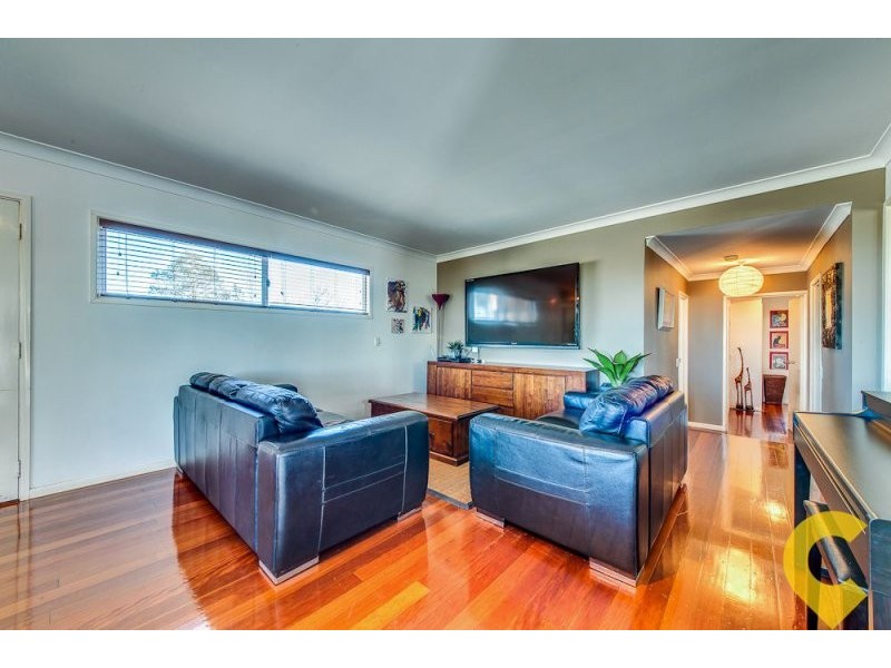 369 Seventeen Mile Rocks Rd, Oxley QLD 4075