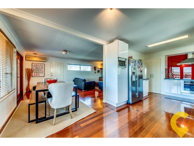 369 Seventeen Mile Rocks Rd, Oxley QLD 4075