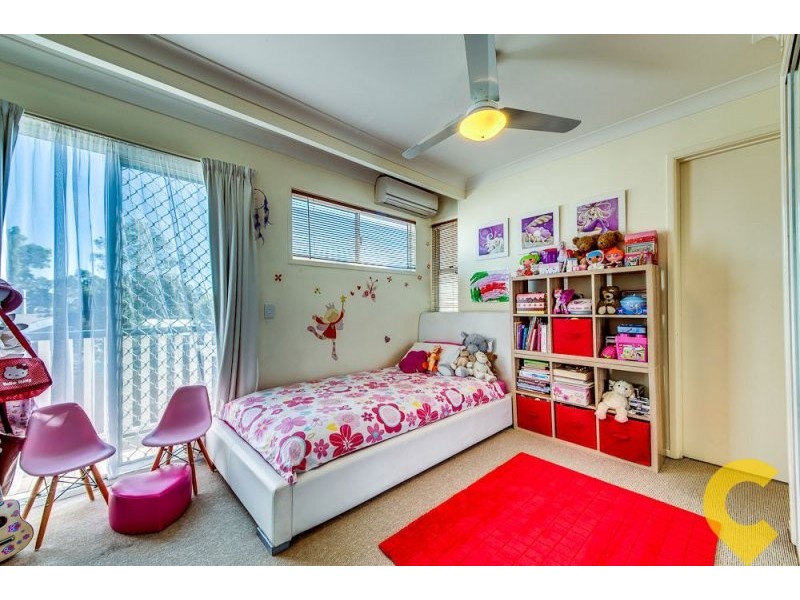 369 Seventeen Mile Rocks Rd, Oxley QLD 4075