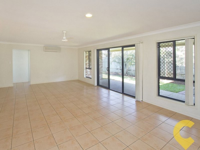 3 Bronlow Court, Morayfield QLD 4506
