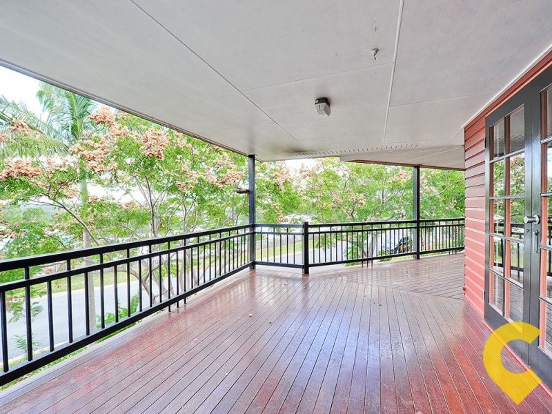 9 Romulus Street, Eatons Hill QLD 4037