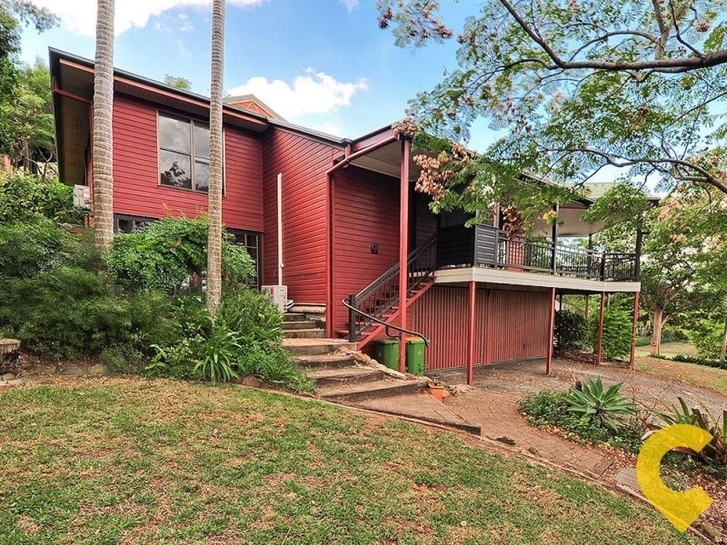 9 Romulus Street, Eatons Hill QLD 4037