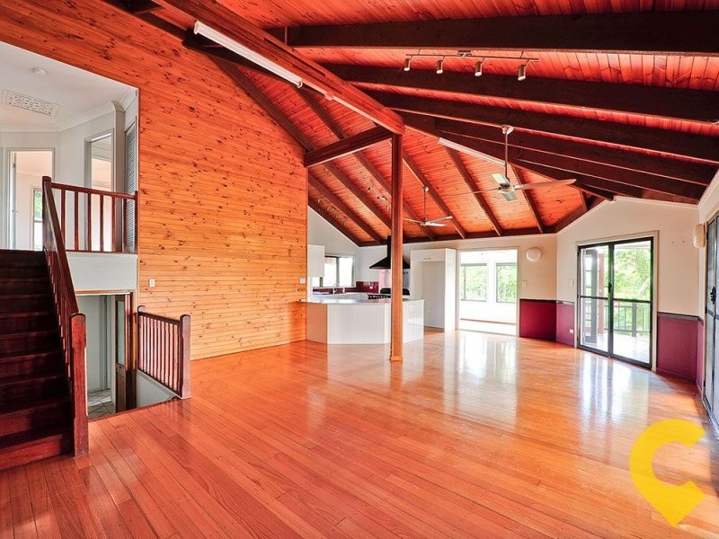 9 Romulus Street, Eatons Hill QLD 4037