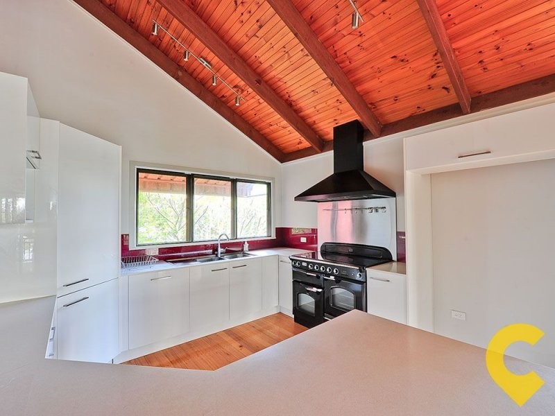 9 Romulus Street, Eatons Hill QLD 4037