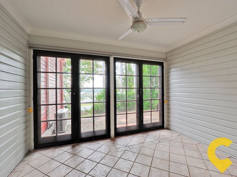 9 Romulus Street, Eatons Hill QLD 4037