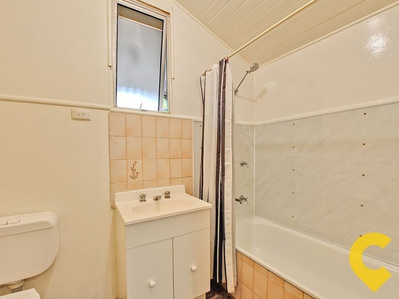 23 Devon Street, Red Hill QLD 4059