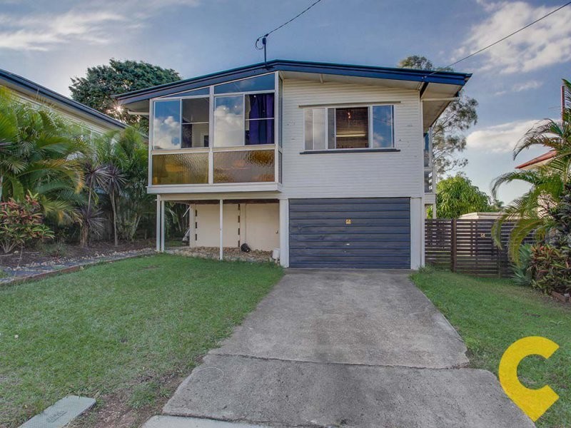 24 Hedge Street, Strathpine QLD 4500