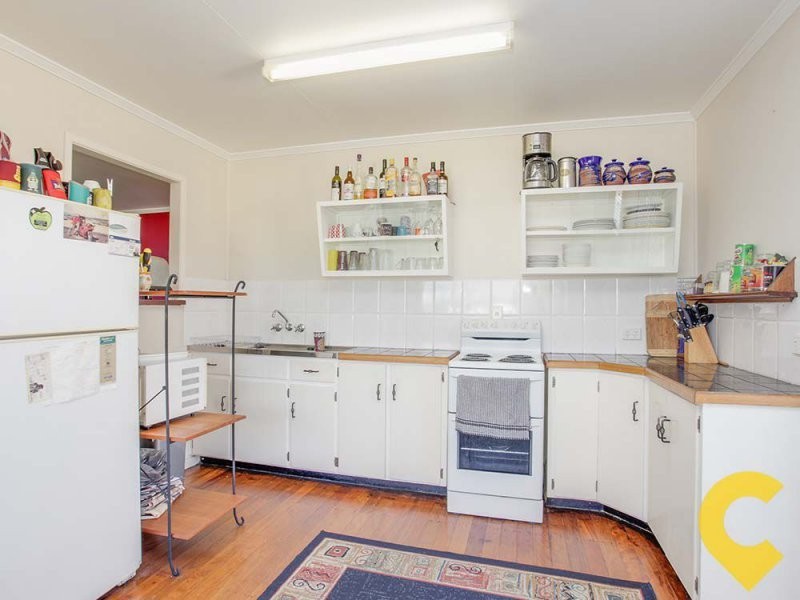 24 Hedge Street, Strathpine QLD 4500