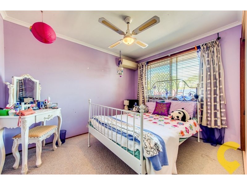 4 Minker Place, Forest Lake QLD 4078