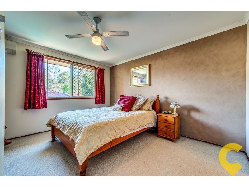 4 Minker Place, Forest Lake QLD 4078