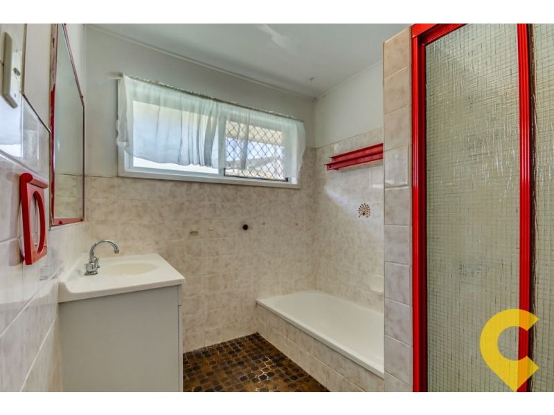 10 Montreal Street, Wishart QLD 4122