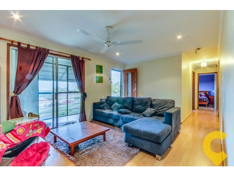 31 Bingo St, Holmview QLD 4207
