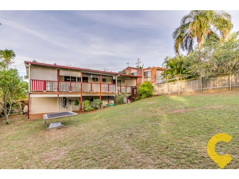 31 Bingo St, Holmview QLD 4207