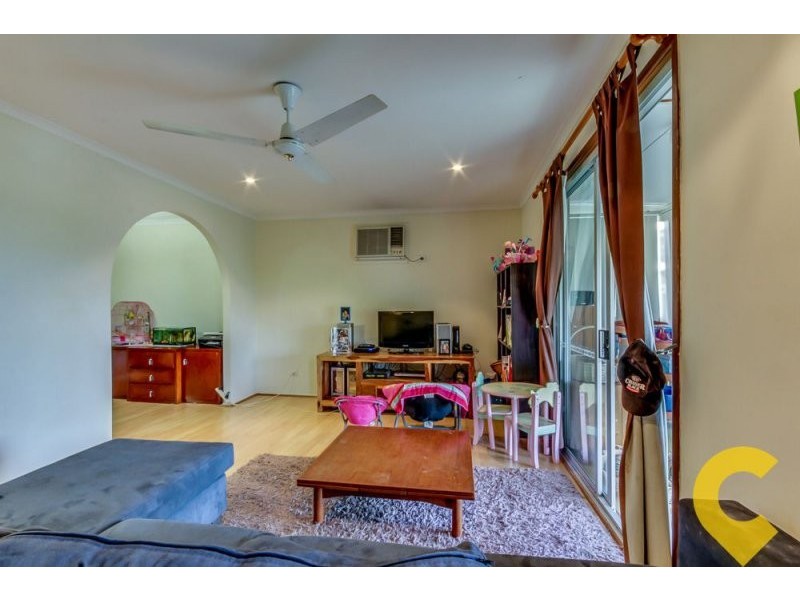 31 Bingo St, Holmview QLD 4207