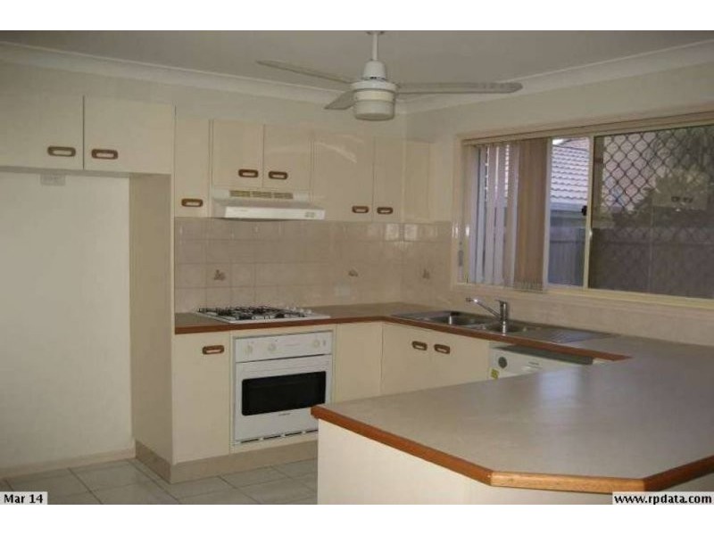 73 Jindabyne Circuit, Forest Lake QLD 4078