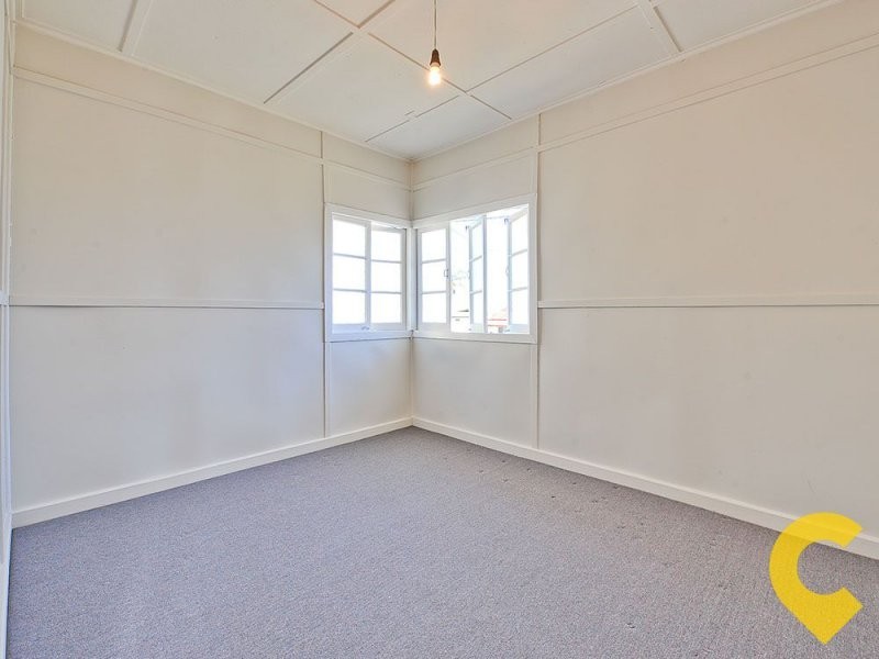 22 John Bright Street, Moorooka QLD 4105