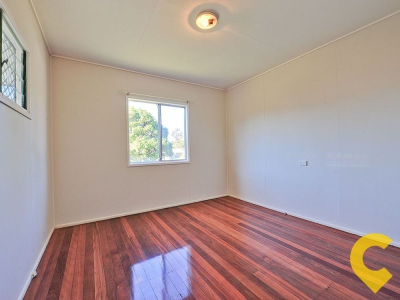 22 John Bright Street, Moorooka QLD 4105