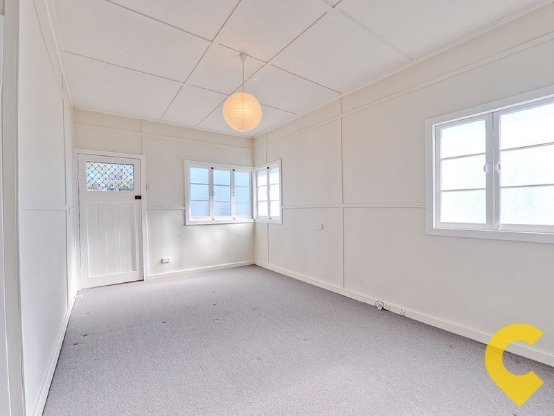 22 John Bright Street, Moorooka QLD 4105