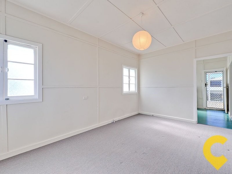 22 John Bright Street, Moorooka QLD 4105