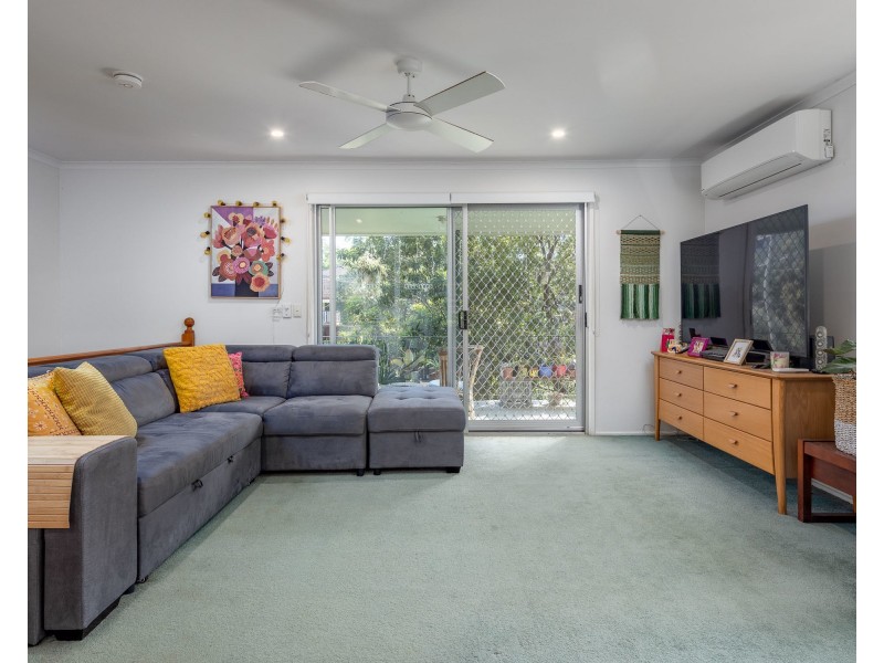 11 Teenan Street, Ferny Hills QLD 4055
