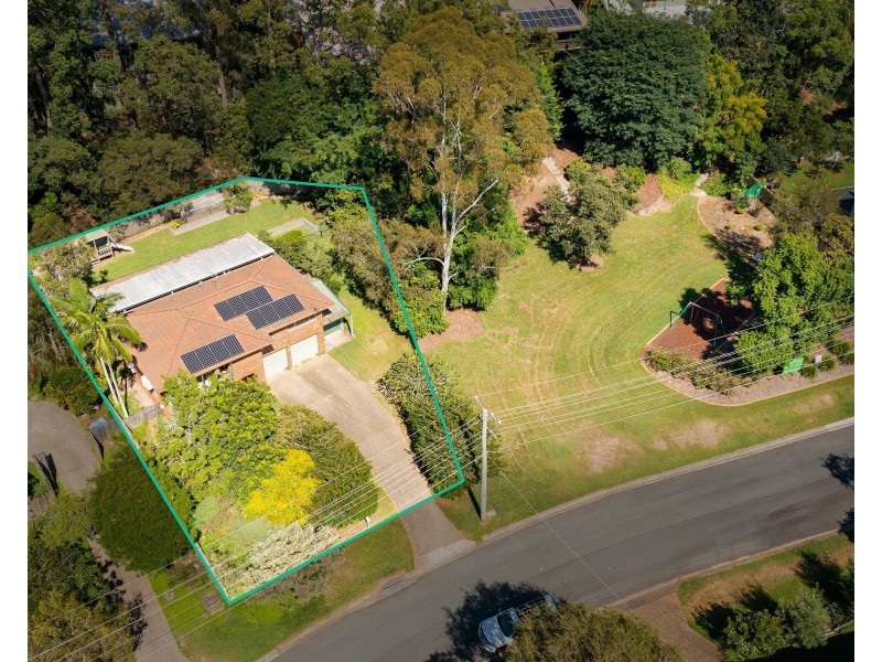 11 Teenan Street, Ferny Hills QLD 4055