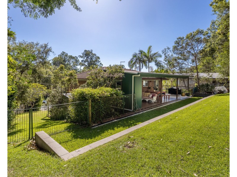 11 Teenan Street, Ferny Hills QLD 4055