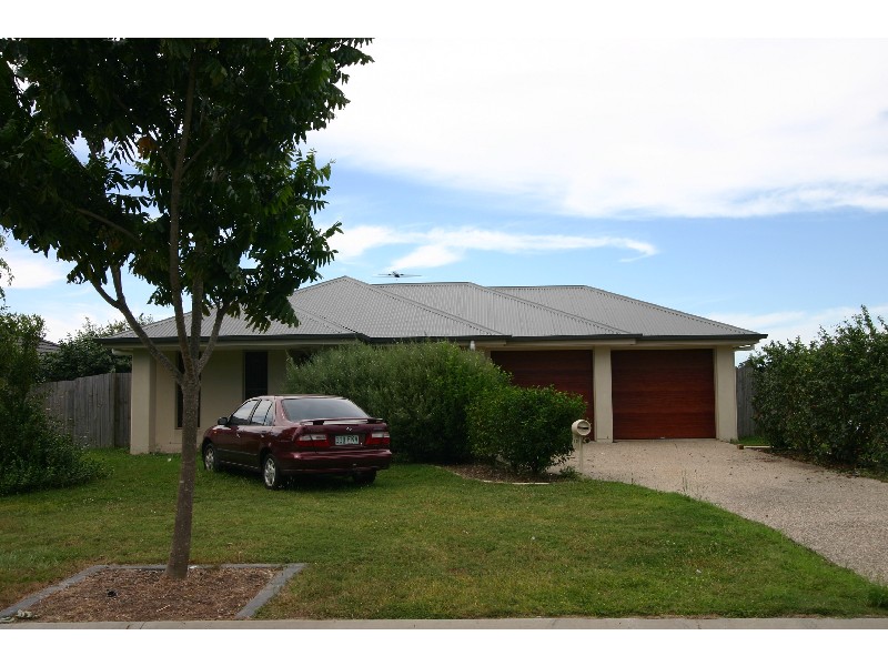 16 Cassia Street, Bray Park QLD 4500