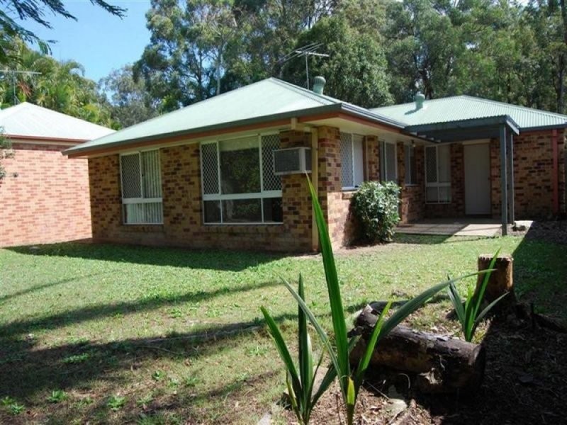 130 Banksia Circuit, Forest Lake QLD 4078