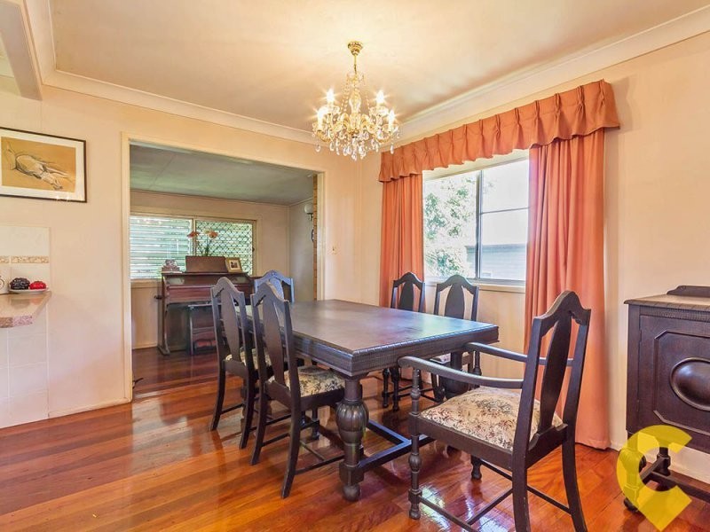 13 Ellerdale Street, Strathpine QLD 4500