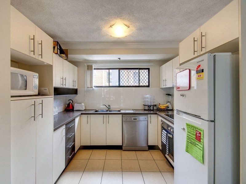 1/33 Hows Road, Nundah QLD 4012