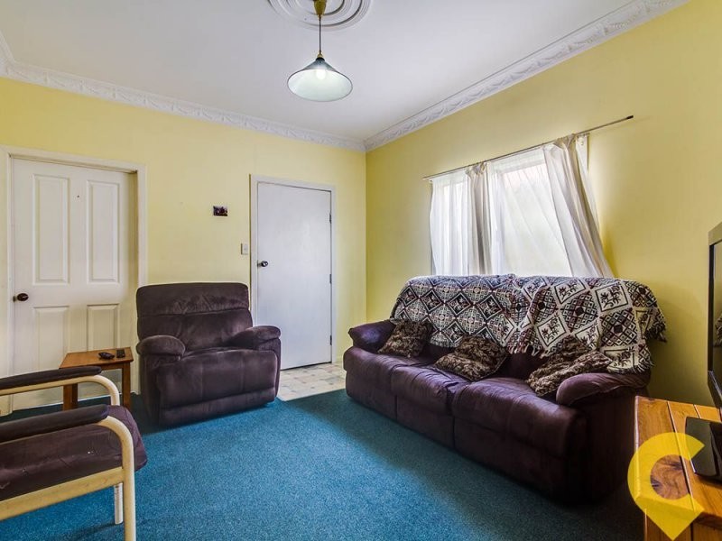 12 Morcombe Street, Brighton QLD 4017