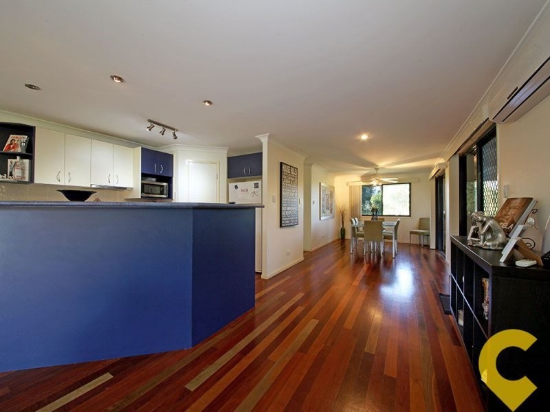 7 Saint Smith Street, Beachmere QLD 4510