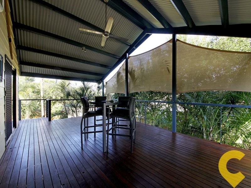 7 Saint Smith Street, Beachmere QLD 4510