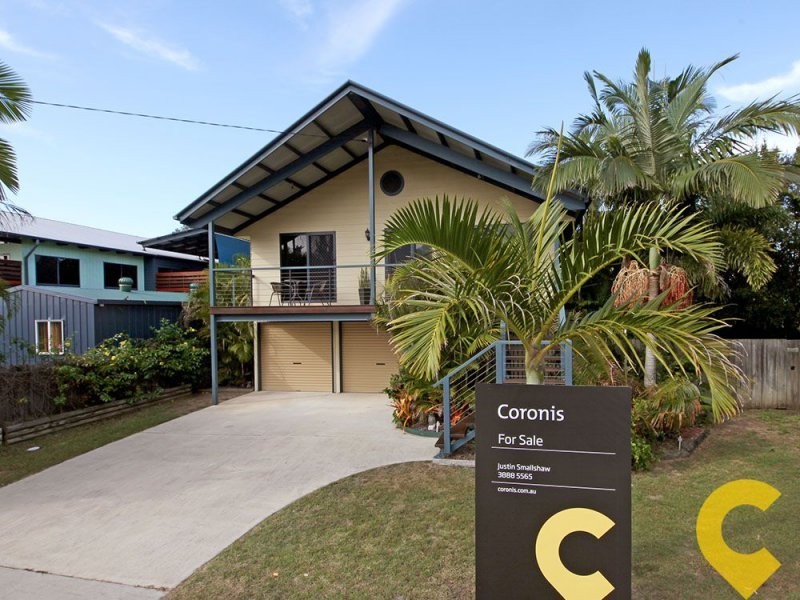 7 Saint Smith Street, Beachmere QLD 4510