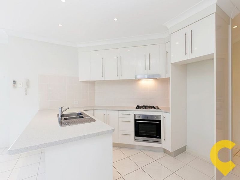 8/15 Adsett Street, Taringa QLD 4068