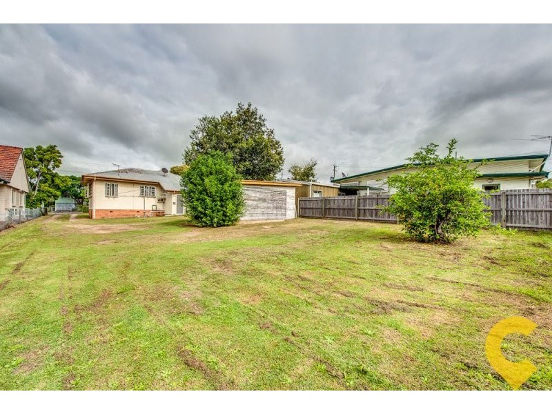 138 Brisbane Road, Booval QLD 4304