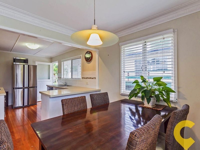 22 Rutherford Street, Stafford Heights QLD 4053