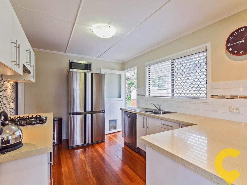 22 Rutherford Street, Stafford Heights QLD 4053
