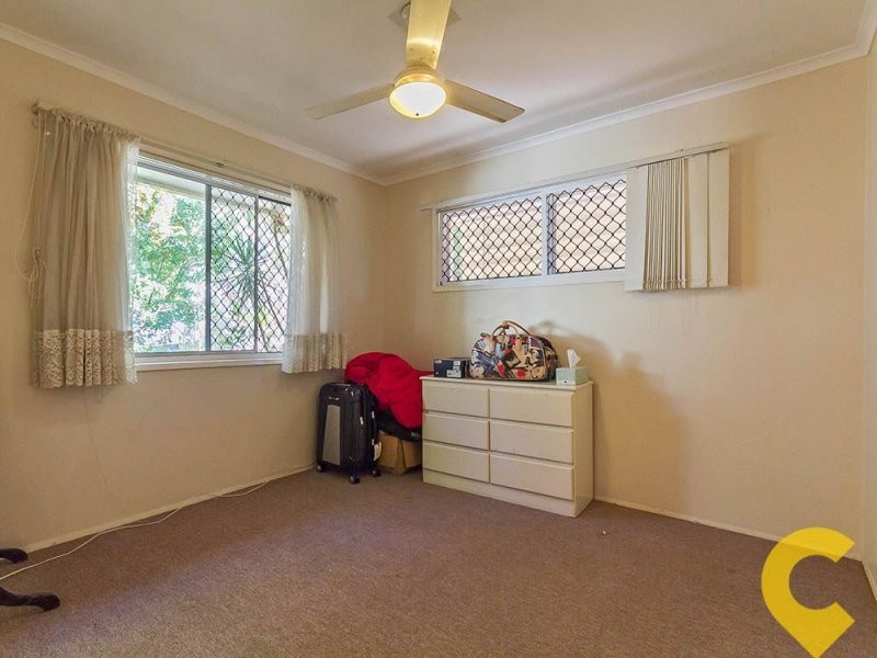 2 Malvern Road, Albany Creek QLD 4035