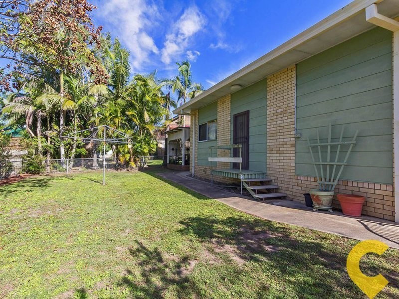 2 Malvern Road, Albany Creek QLD 4035