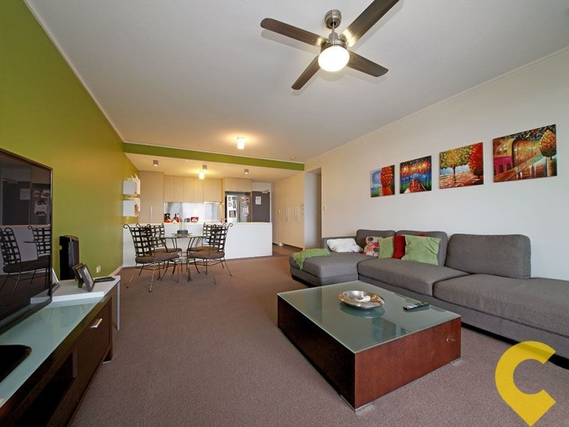 502/25 Dix Street, Redcliffe QLD 4020