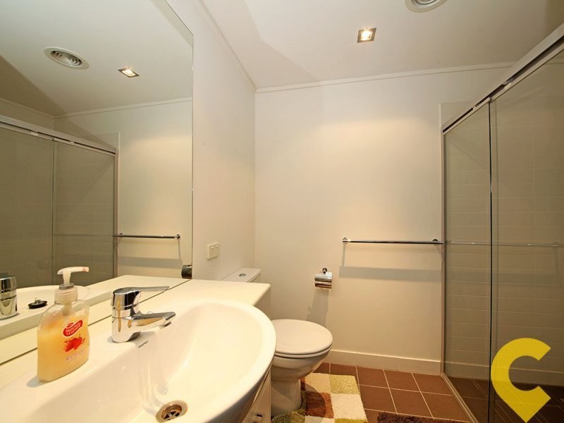 502/25 Dix Street, Redcliffe QLD 4020