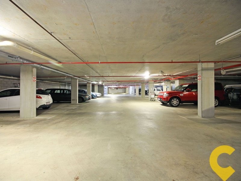 502/25 Dix Street, Redcliffe QLD 4020