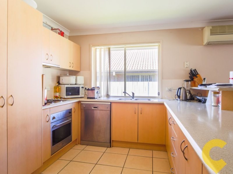 28 Billinghurst Crescent, Upper Coomera QLD 4209